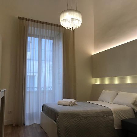 Motta Palace Apartments & Rooms Motta SantʼAnastasia Buitenkant foto